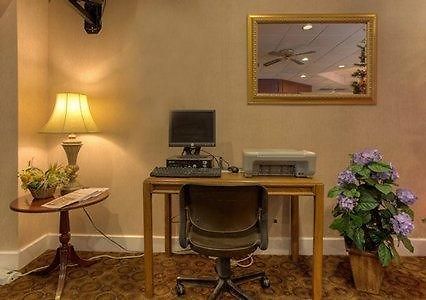 Econo Lodge Inn & Suites Lumberton Business foto