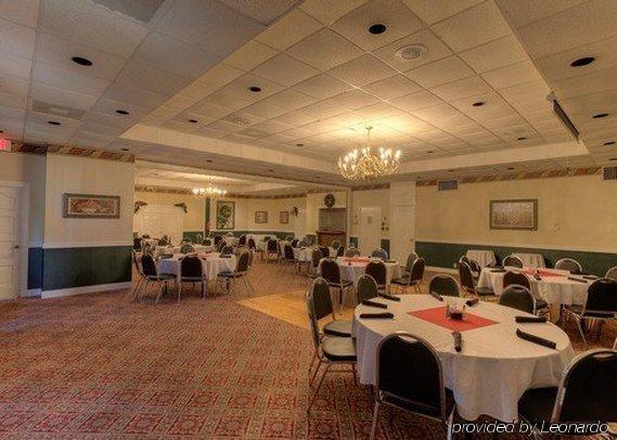 Econo Lodge Inn & Suites Lumberton Restaurant foto